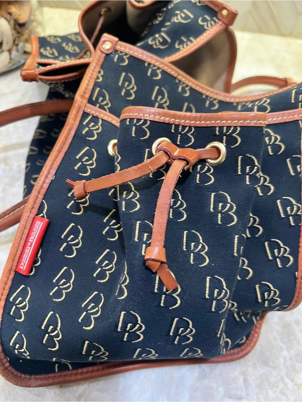 XL Dooney & Bourke Black Weekender Brown Leather Trim and Gold Monogram